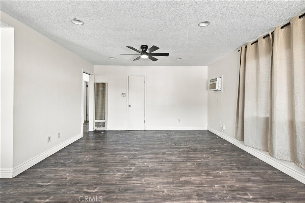 561 Lanier St Property Photo 5
