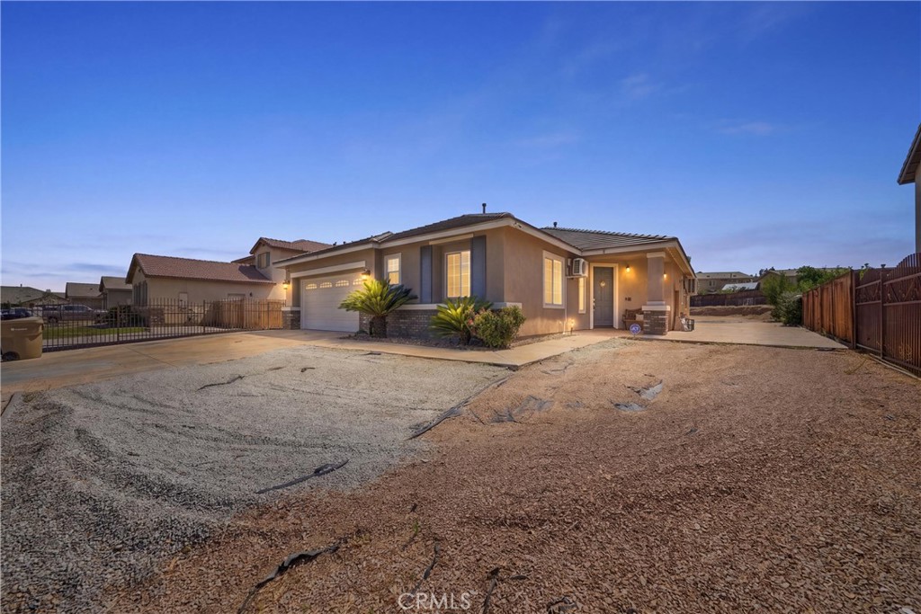 13817 Coolidge Property Photo 36