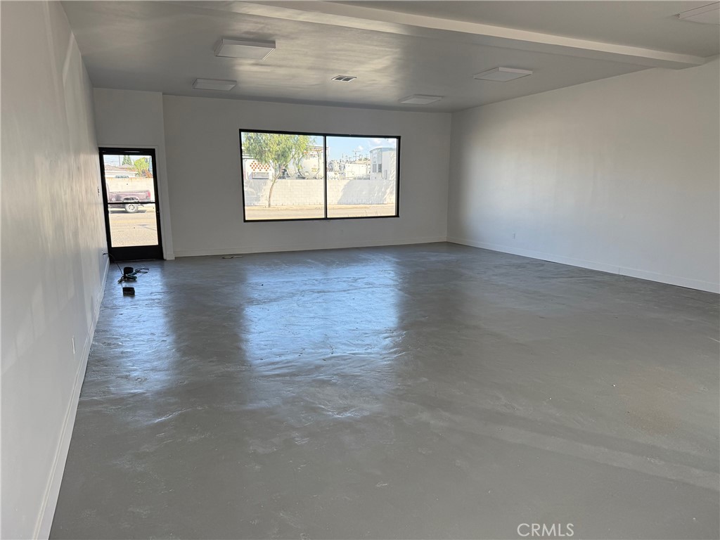 4056 Marine Avenue Property Photo 8