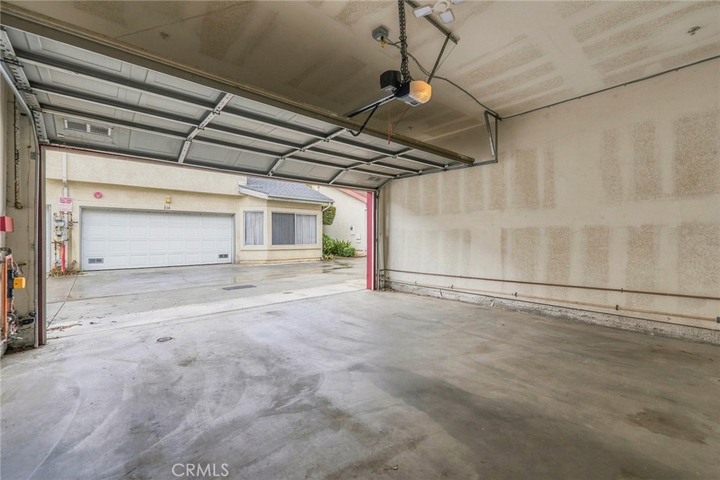 13421 Hubbard St #103 Property Photo 30