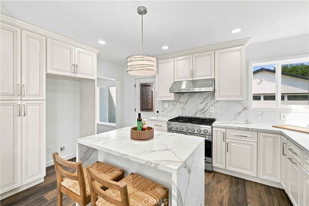 8453 Artson Street Property Photo 4