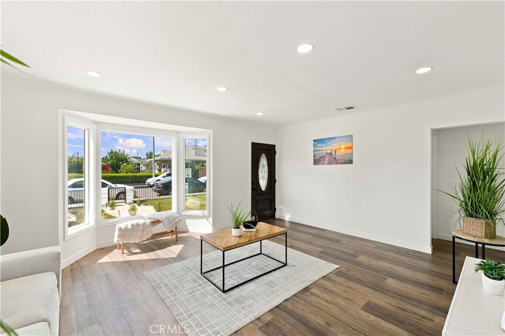 8453 Artson Street Property Photo 8