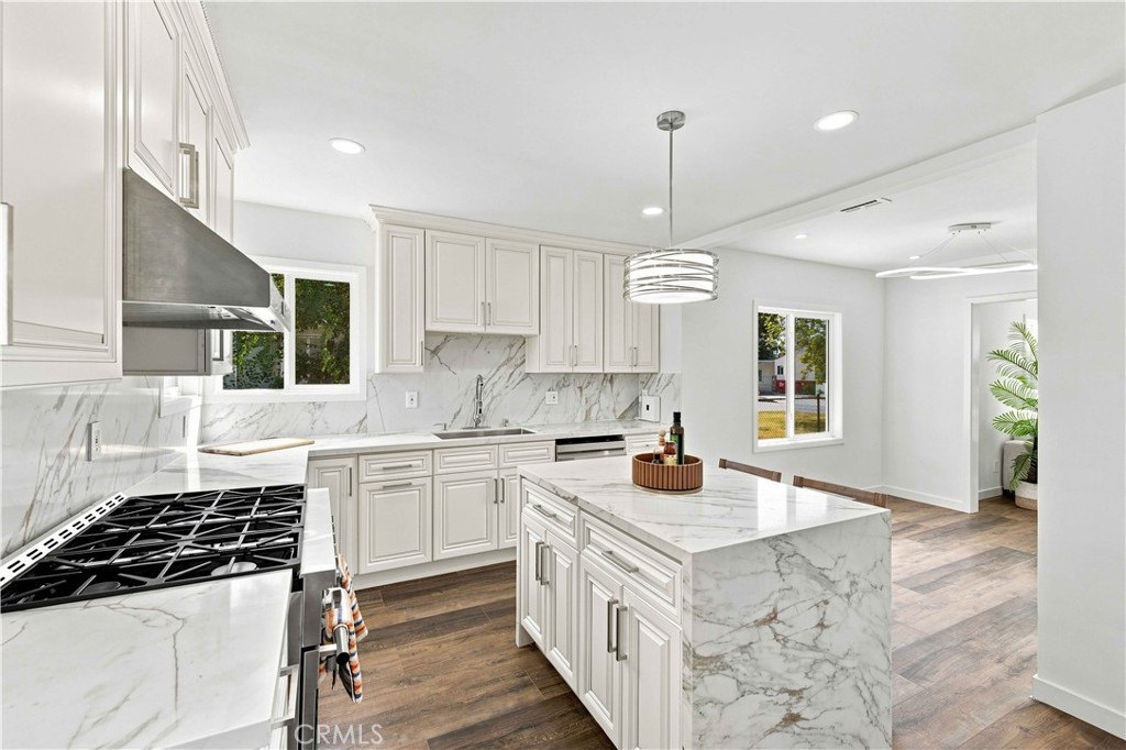 8453 Artson Street Property Photo 14