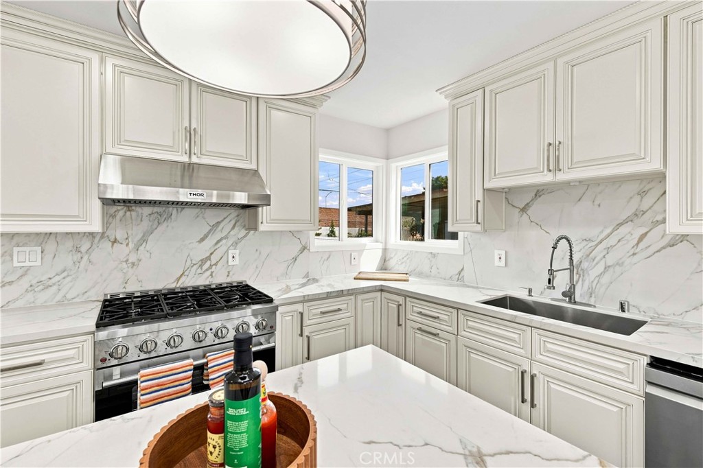 8453 Artson Street Property Photo 16