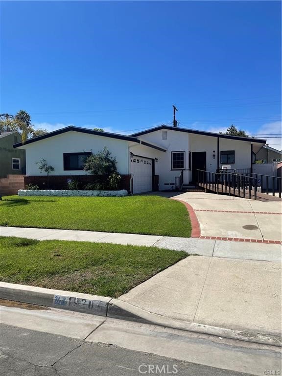 19205 Anza Property Photo 1