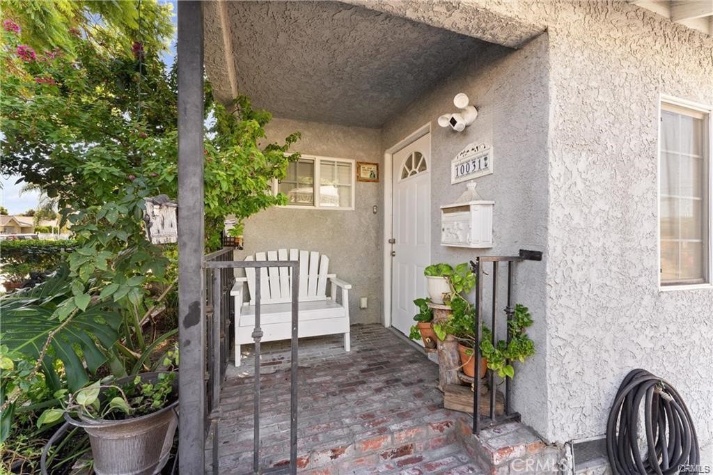 10031 San Antonio Property Photo 2