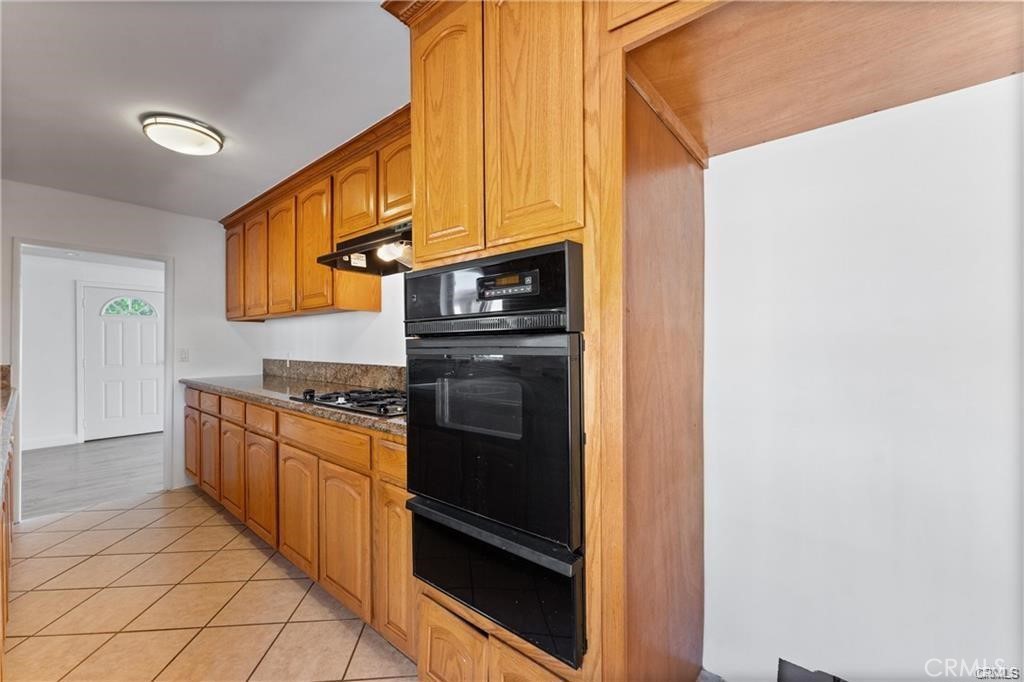 10031 San Antonio Property Photo 6