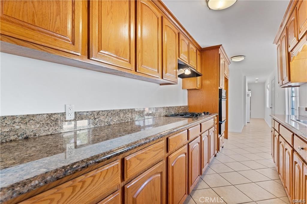 10031 San Antonio Property Photo 7