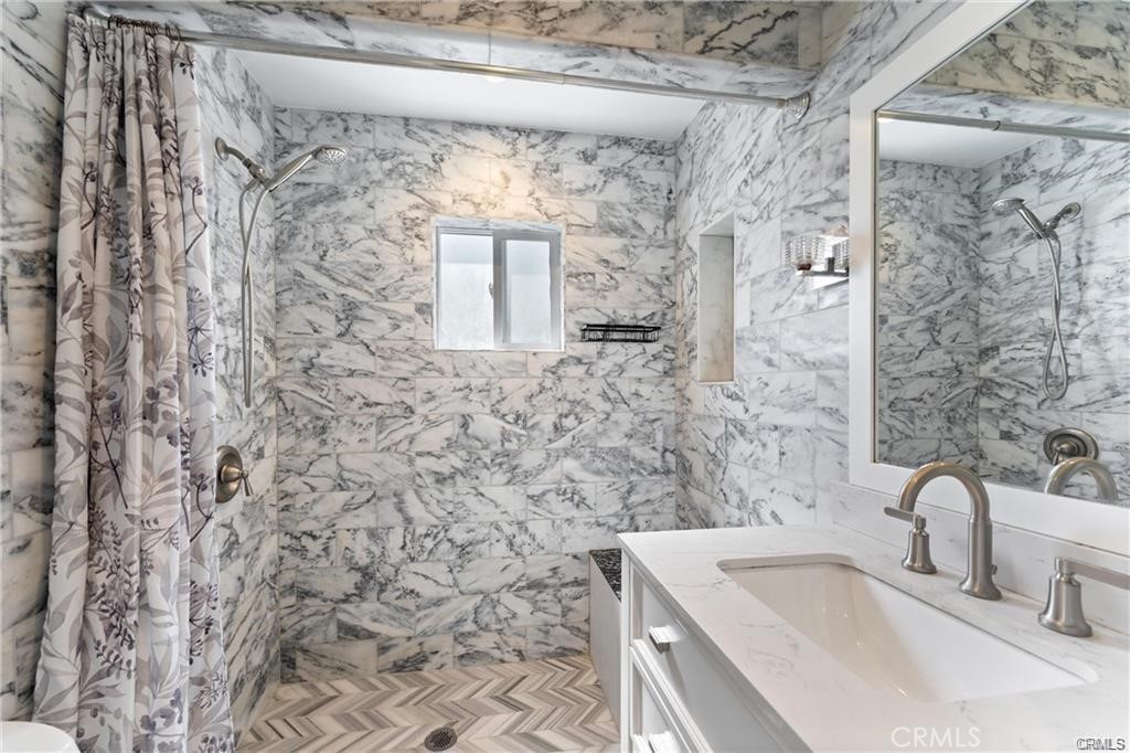 10031 San Antonio Property Photo 9