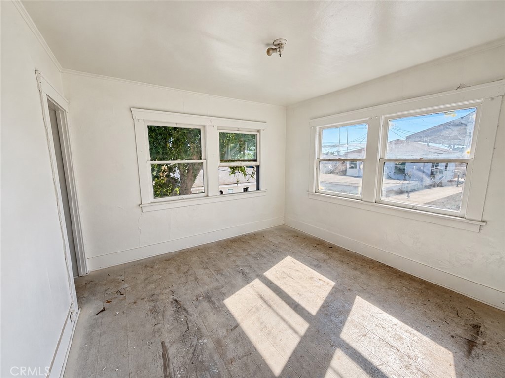 1306 W Martin Luther King Jr Property Photo 4