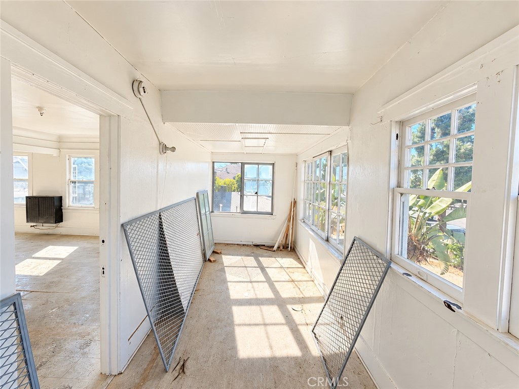 1306 W Martin Luther King Jr Property Photo 5