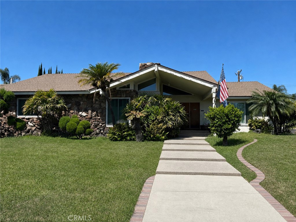 10003 Mattock Property Photo