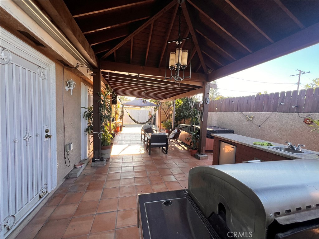4815 Olanda Property Photo 14