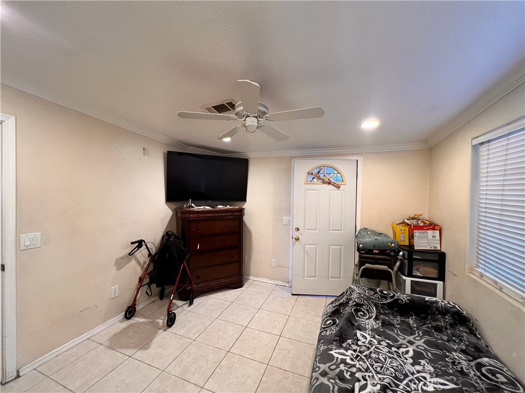 4815 Olanda Property Photo 38