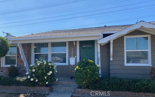 7202 El Viento Property Photo 1