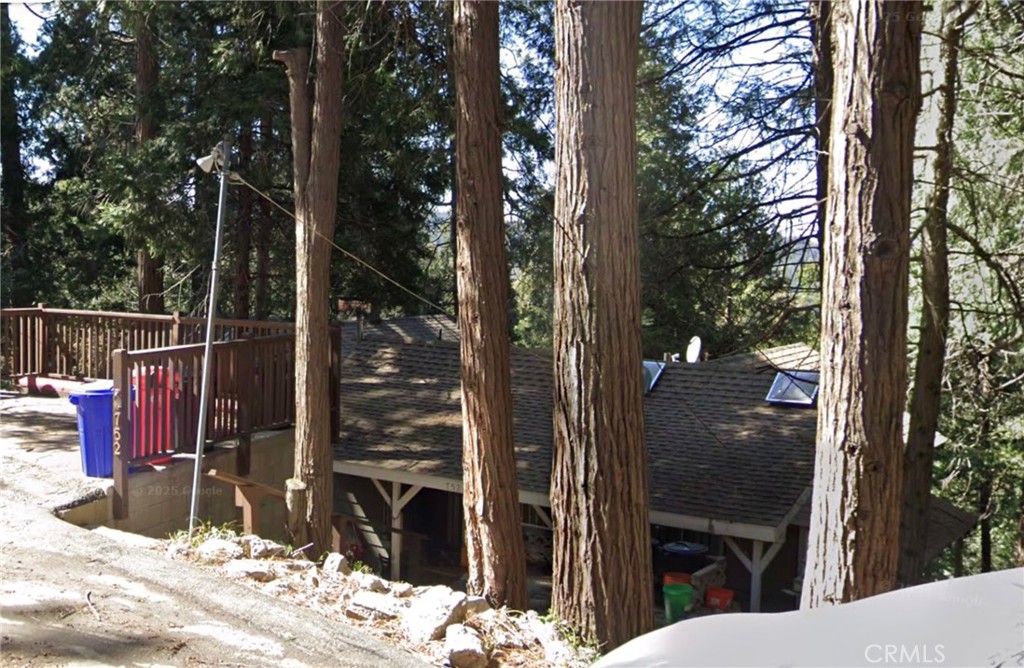 752 Big Oak Property Photo 1
