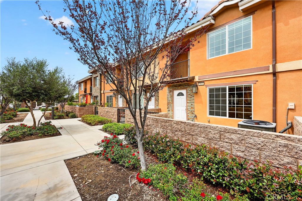 16408 Valencia Avenue 612 Property Photo 2
