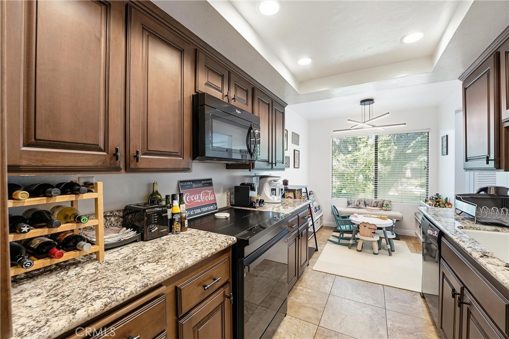 3669 Country Club Drive C Property Photo 12