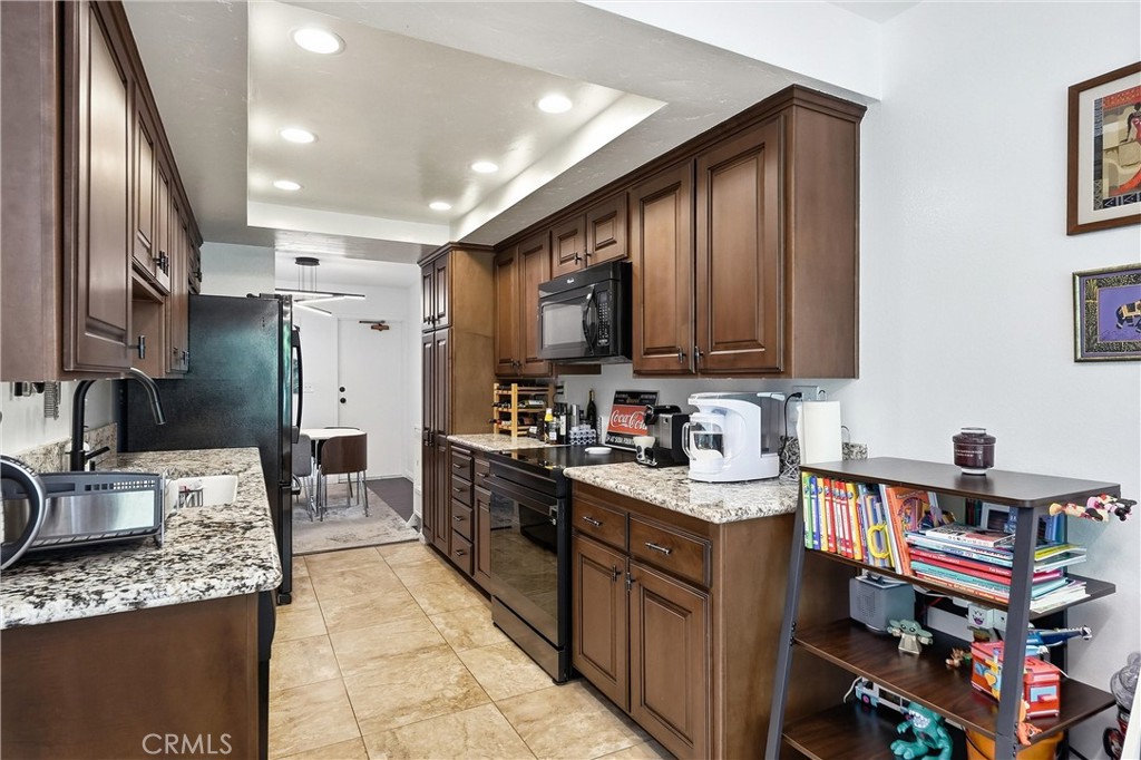 3669 Country Club Drive C Property Photo 16