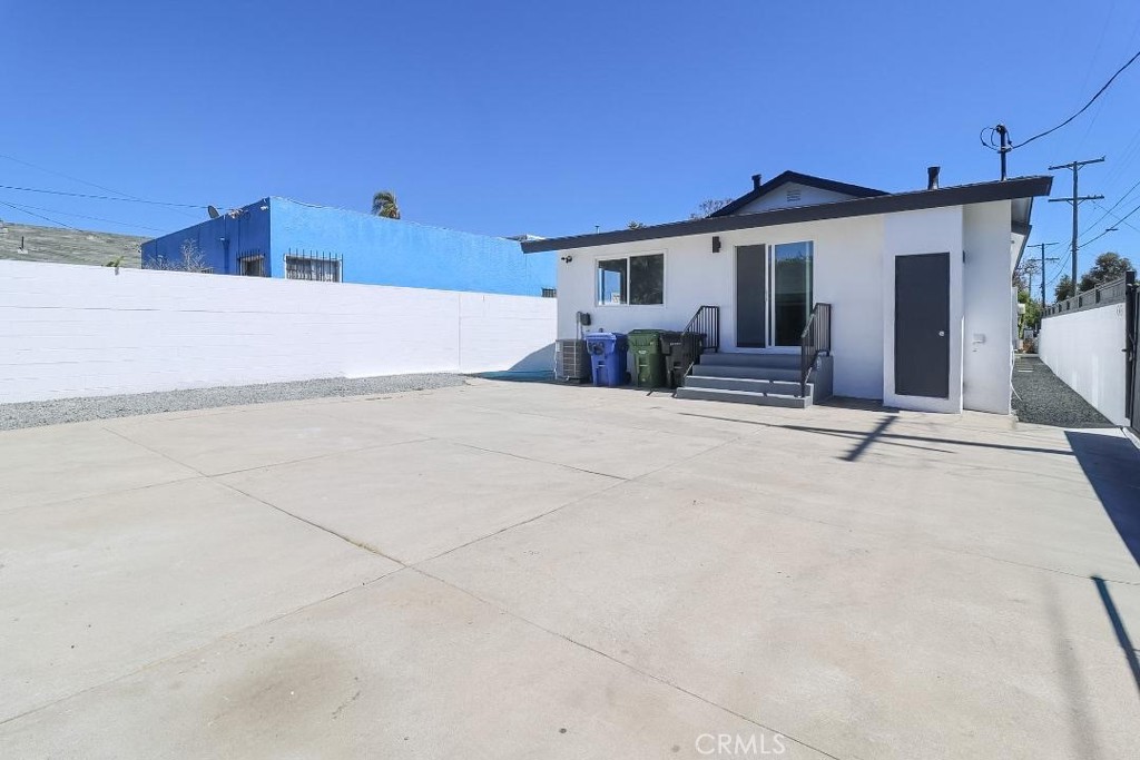 1839 W 35th Place Property Photo 31