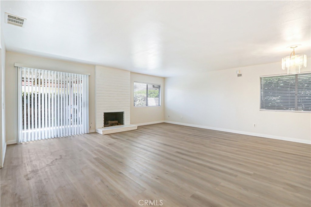 180 E Parkdale Property Photo 2