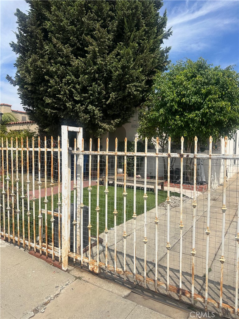 6534 4th Property Photo 1