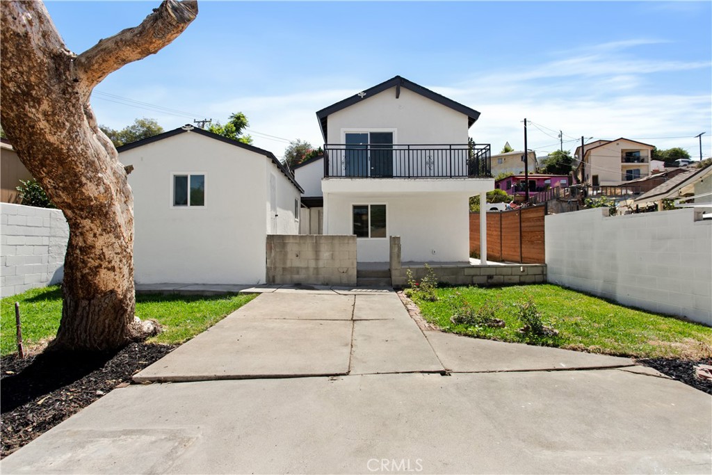 1451 Volney Drive Property Photo 4