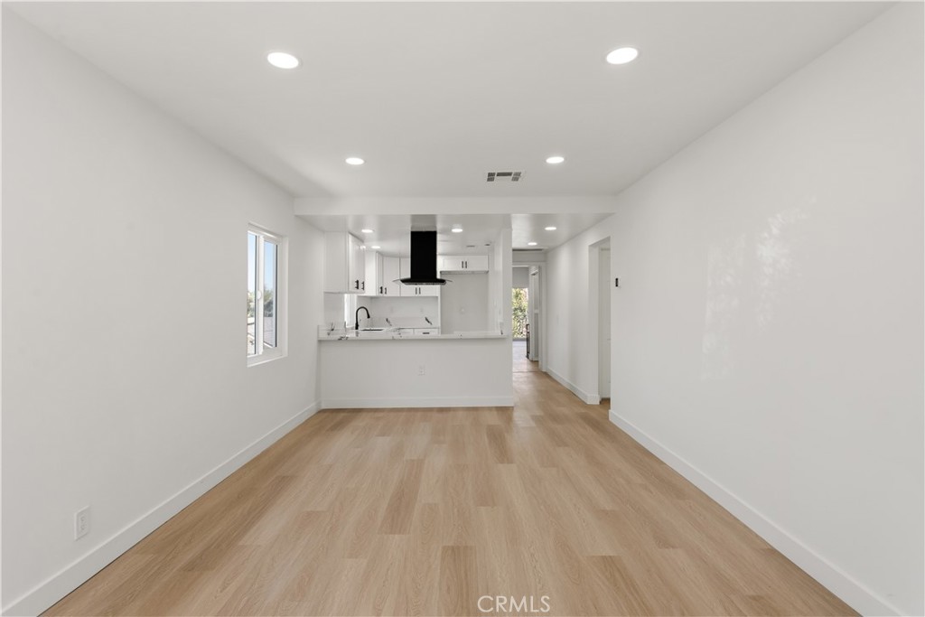 1451 Volney Drive Property Photo 8