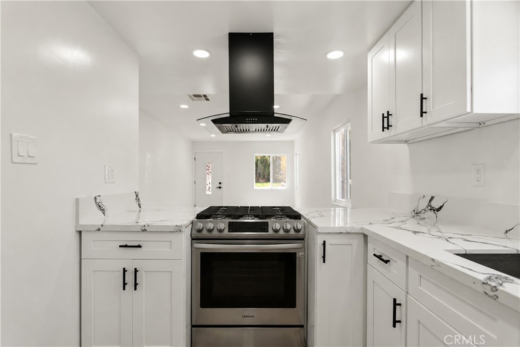 1451 Volney Drive Property Photo 11