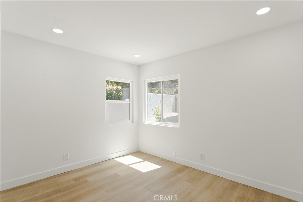 1451 Volney Drive Property Photo 18