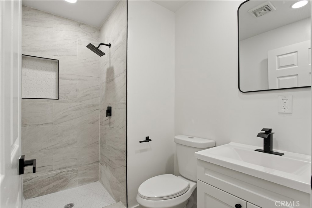 1451 Volney Drive Property Photo 25