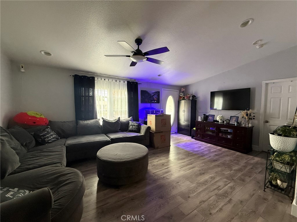 16600 Orange 25 Property Photo 7