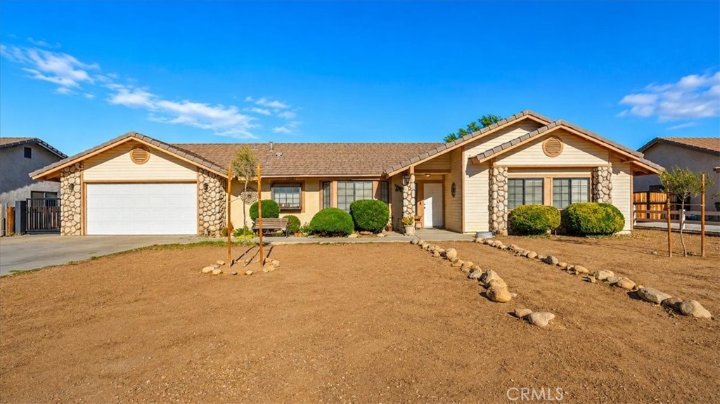 13561 Cuyamaca Property Photo 1