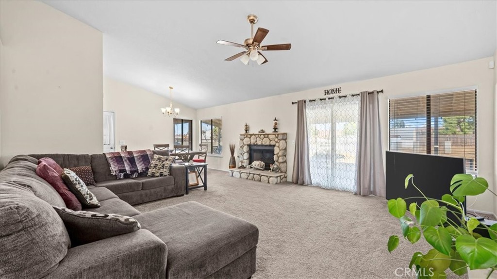 13561 Cuyamaca Property Photo 3