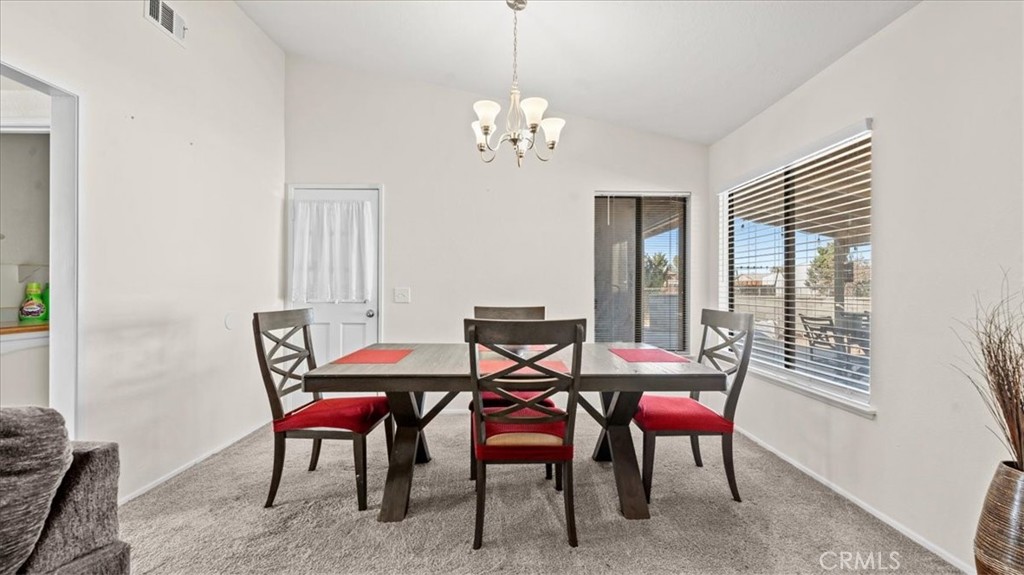 13561 Cuyamaca Property Photo 5