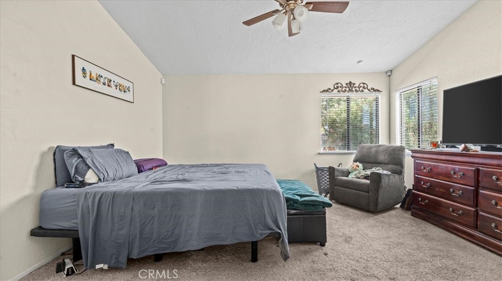 13561 Cuyamaca Property Photo 10