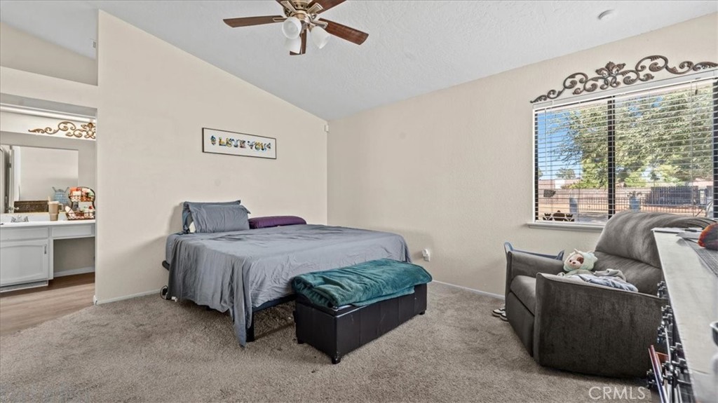 13561 Cuyamaca Property Photo 11