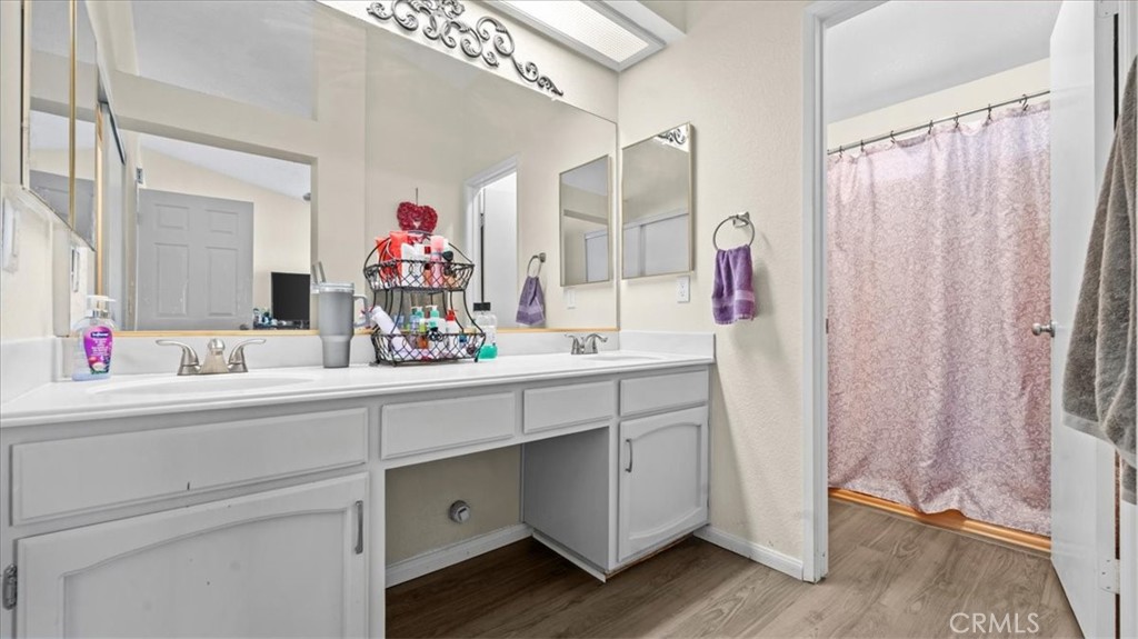 13561 Cuyamaca Property Photo 12