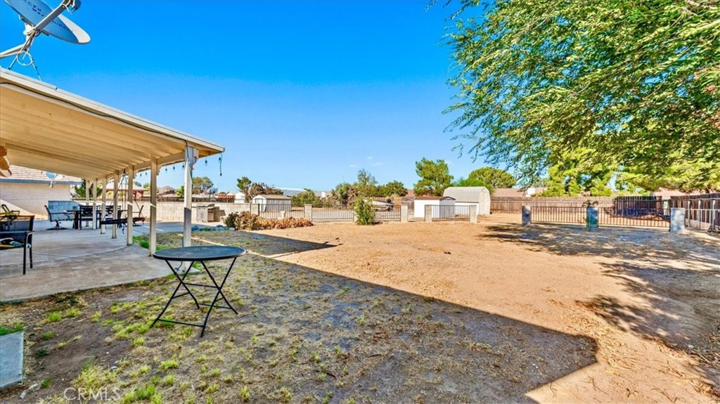 13561 Cuyamaca Property Photo 22