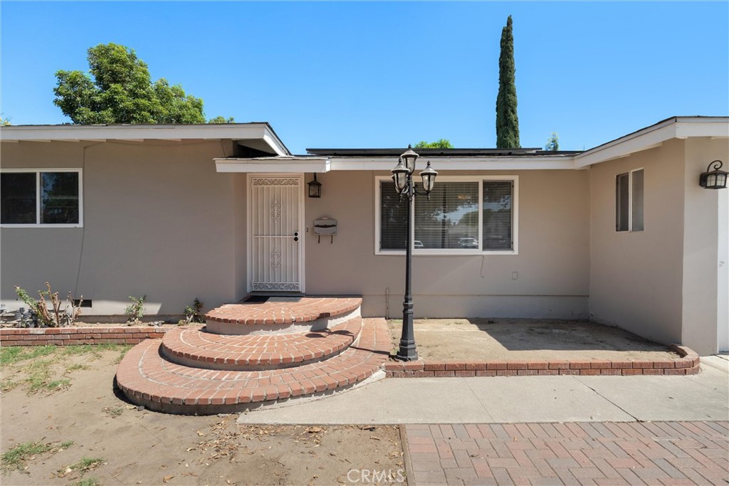 1335 Rexwood Property Photo 2