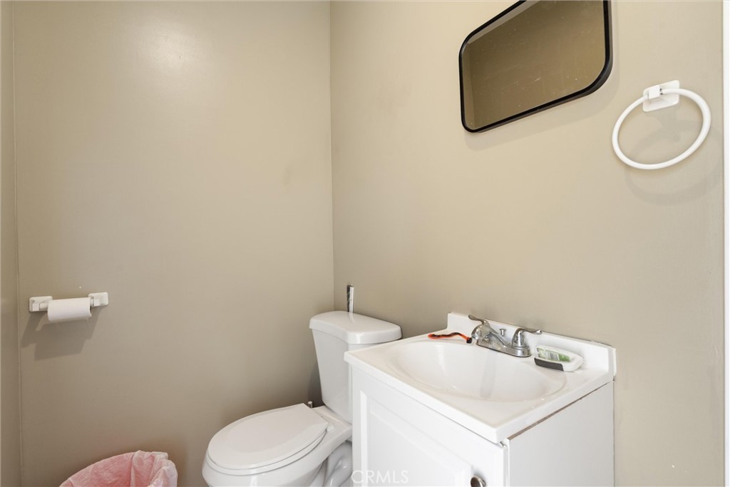 1335 Rexwood Property Photo 7