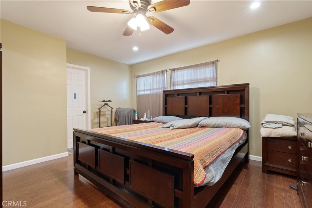 1335 Rexwood Property Photo 9