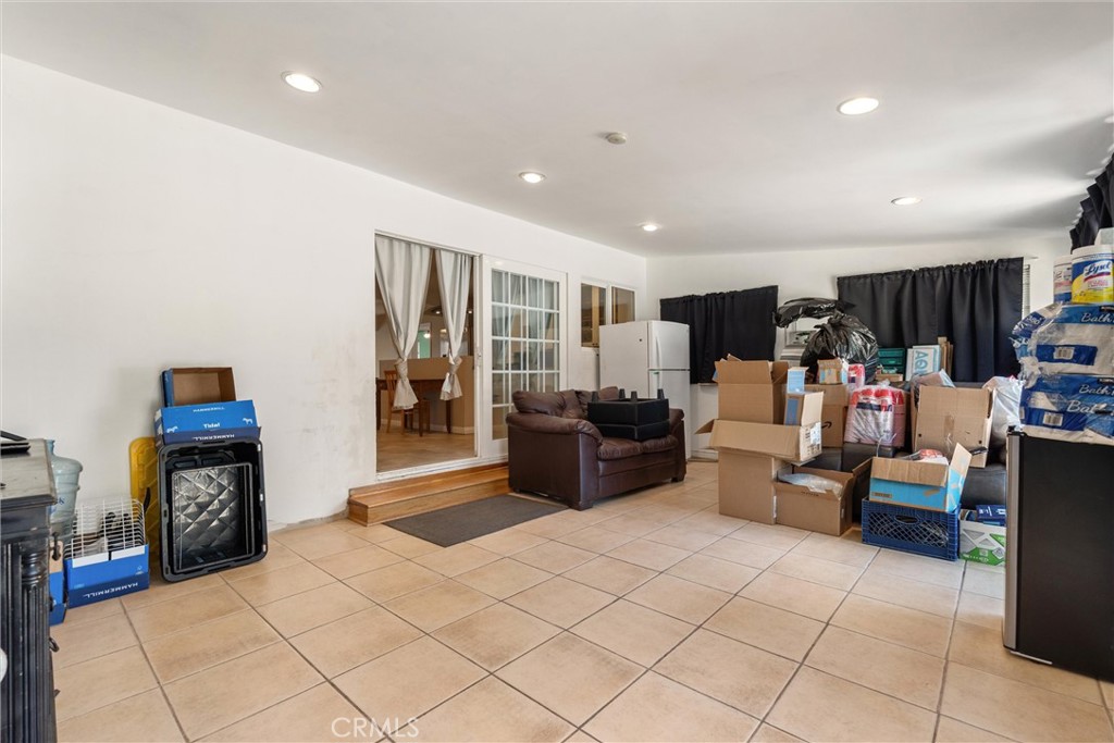 1335 Rexwood Property Photo 17