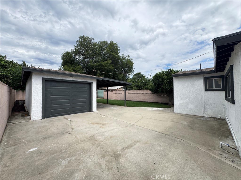 575 E Fernleaf Property Photo 2