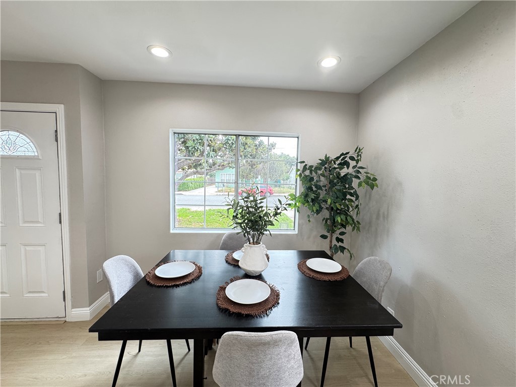 575 E Fernleaf Property Photo 6