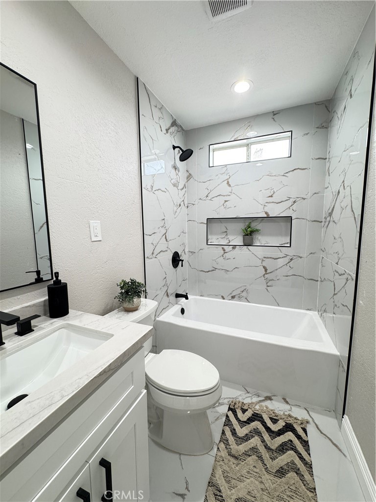575 E Fernleaf Property Photo 14