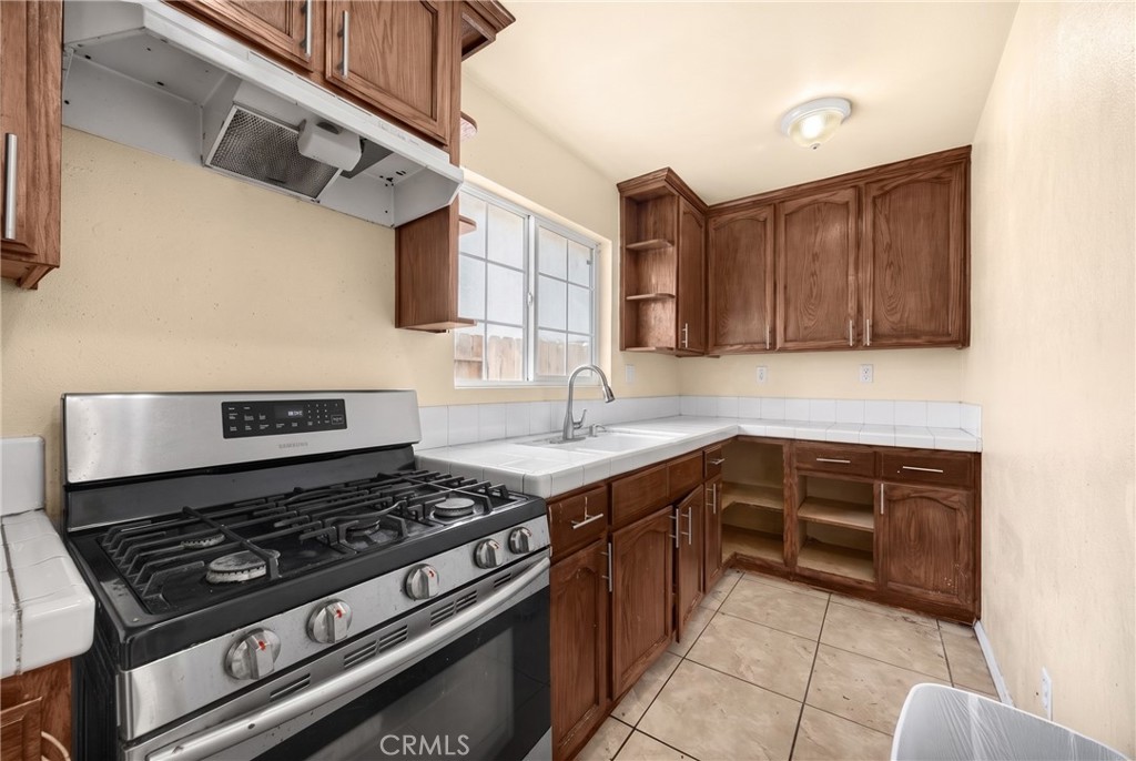 2031 E Spaulding Way Property Photo 7