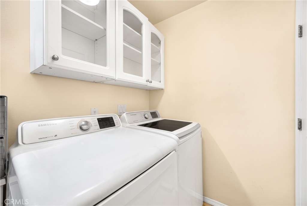 2031 E Spaulding Way Property Photo 8