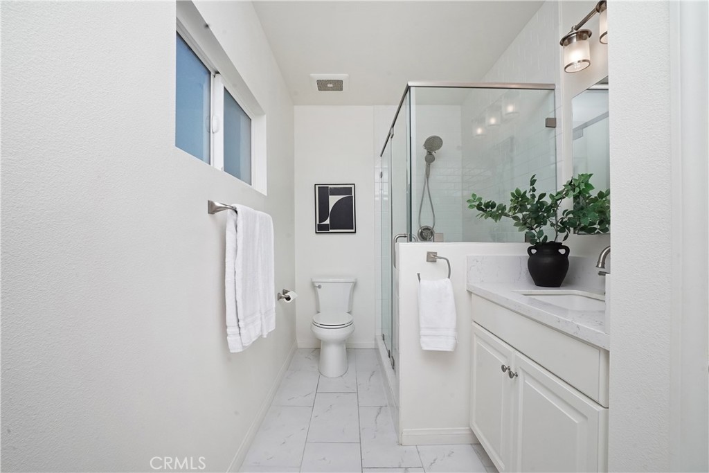 8550 Raviller Drive Property Photo 25