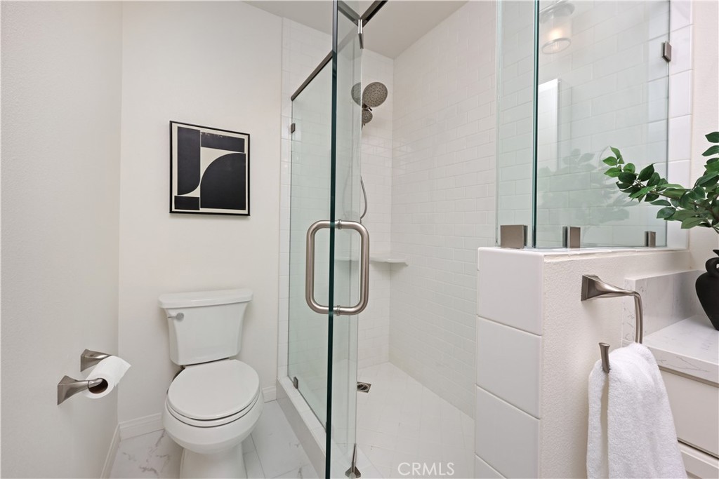 8550 Raviller Drive Property Photo 26
